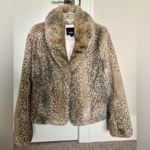 Mossimo Faux Fur Women’s Coat-Medium